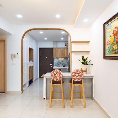 Home, Cosy&Luxury Apartment - 5Mins To Airport, Free Pool&Gym, Airport Pick Up Service Thành Pho Ho Chí Minh Esterno foto