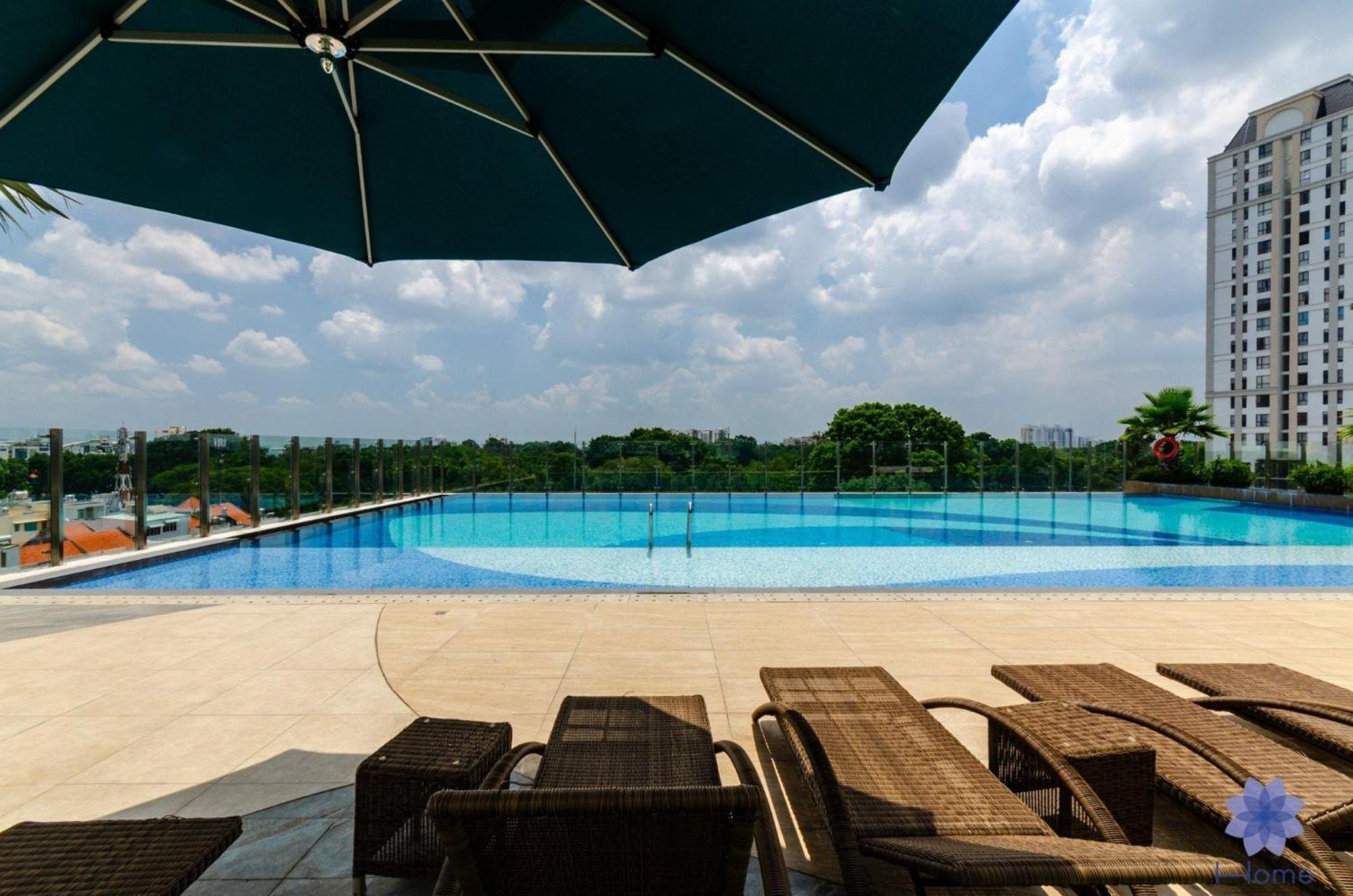 Home, Cosy&Luxury Apartment - 5Mins To Airport, Free Pool&Gym, Airport Pick Up Service Thành Pho Ho Chí Minh Esterno foto